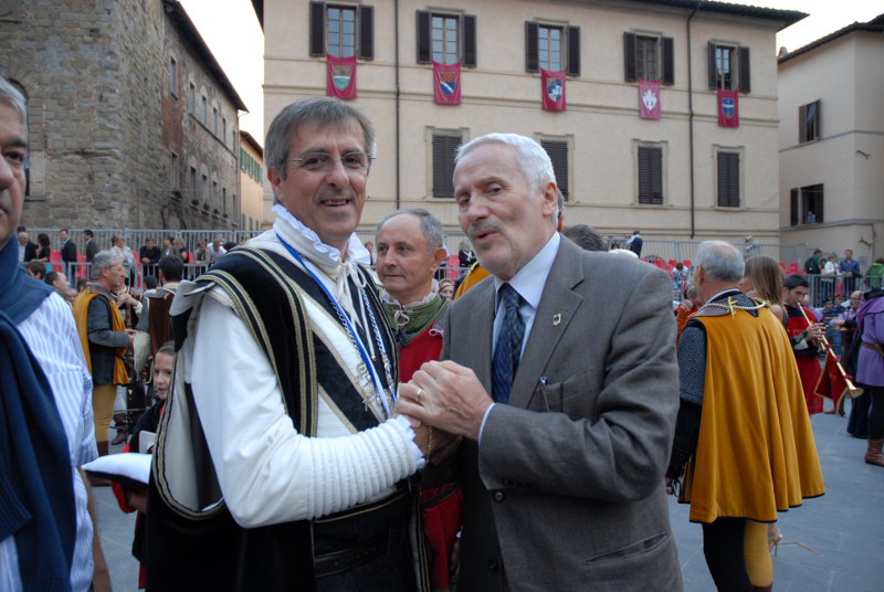 Maestro d'armi e Sindaco