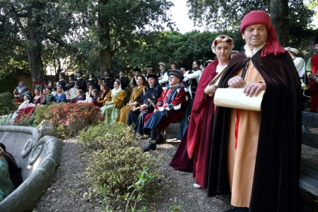 Figuranti e gruppi ospiti al Palio di primavera - MBfotopress